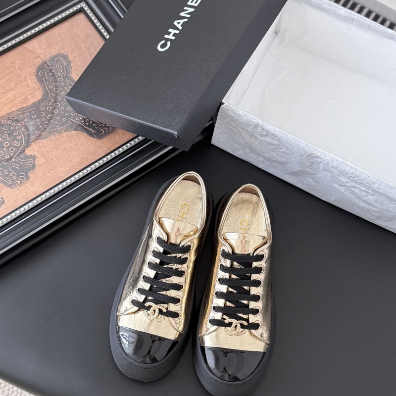 Ch**el sport shoes